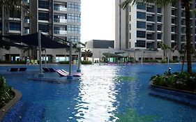 Cozy Haven Atlantis With Large Swimming Pool